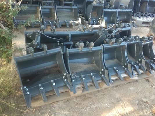 lžíce minibagr Caterpillar 301,4 až 301,8