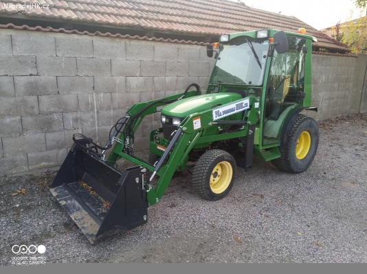 malotraktor John Deere 2720